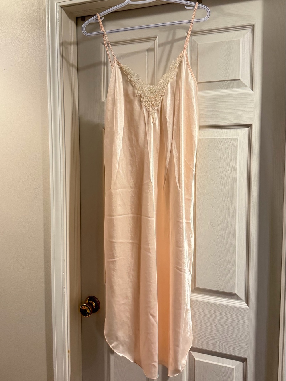 VINTAGE Women's Lace-Trim Satin Slip Dress and Robe in Light Peach